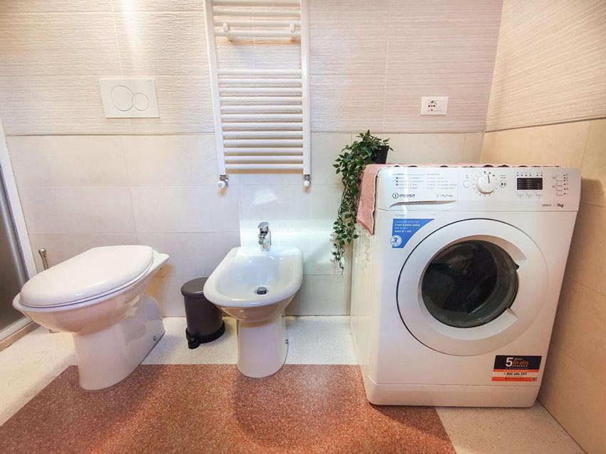 Casa Chiara In Centro Con Corte Privata Appartamento *
